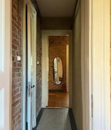 Apartmán Byzantine Architecture With Modern Decor